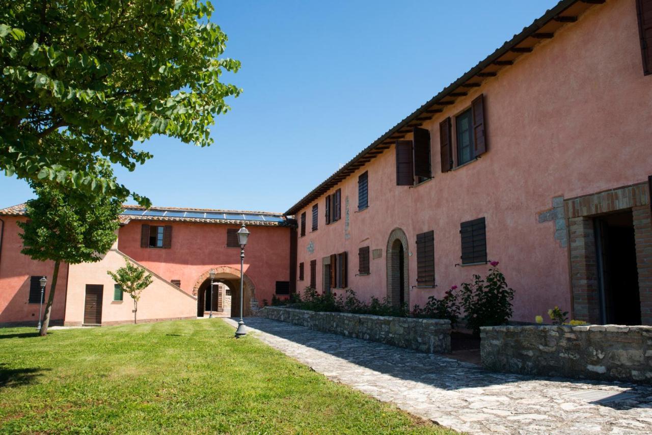 Residence Maria Giulia Corciano Extérieur photo